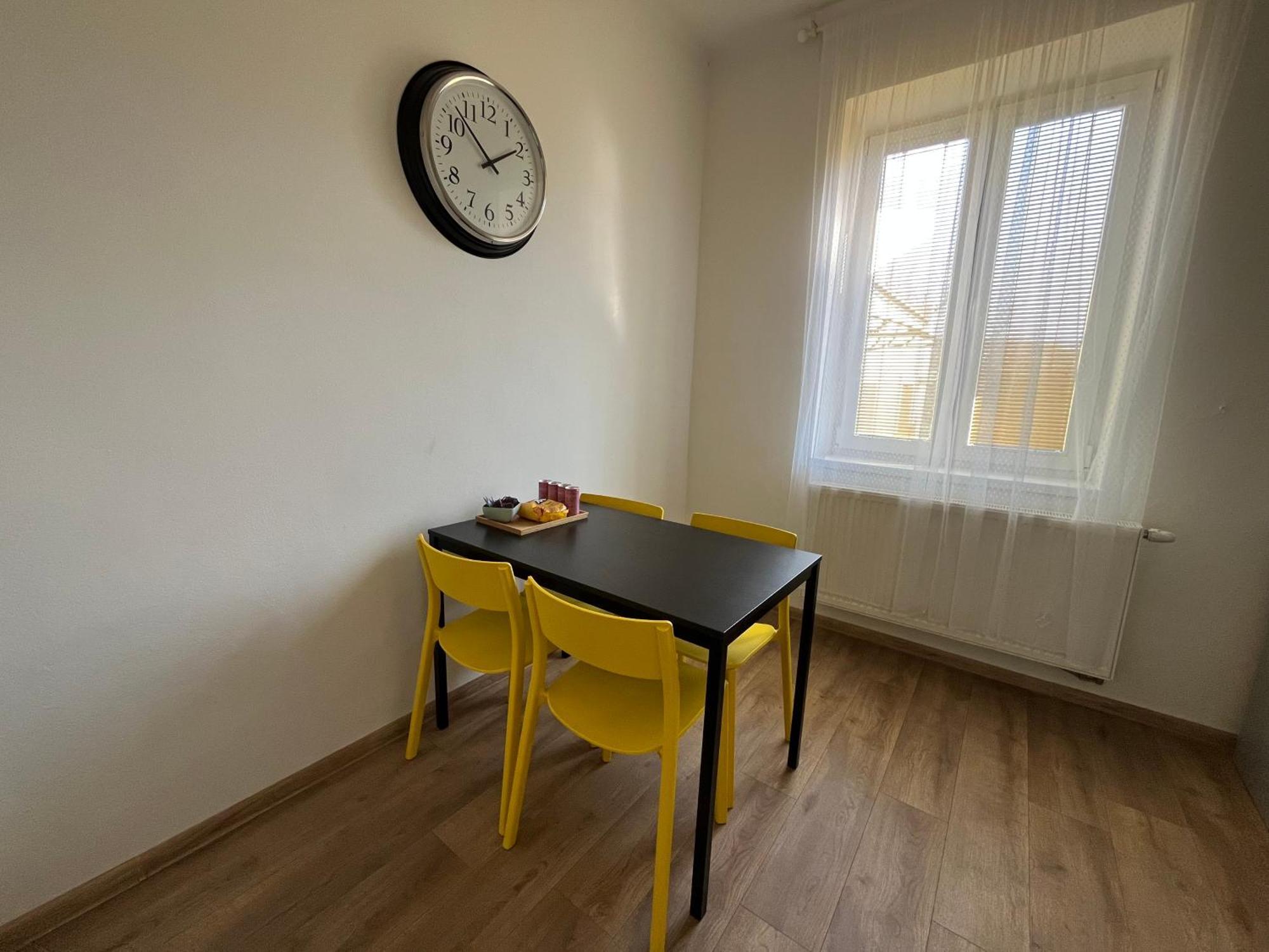 Apartments Trencin Luaran gambar