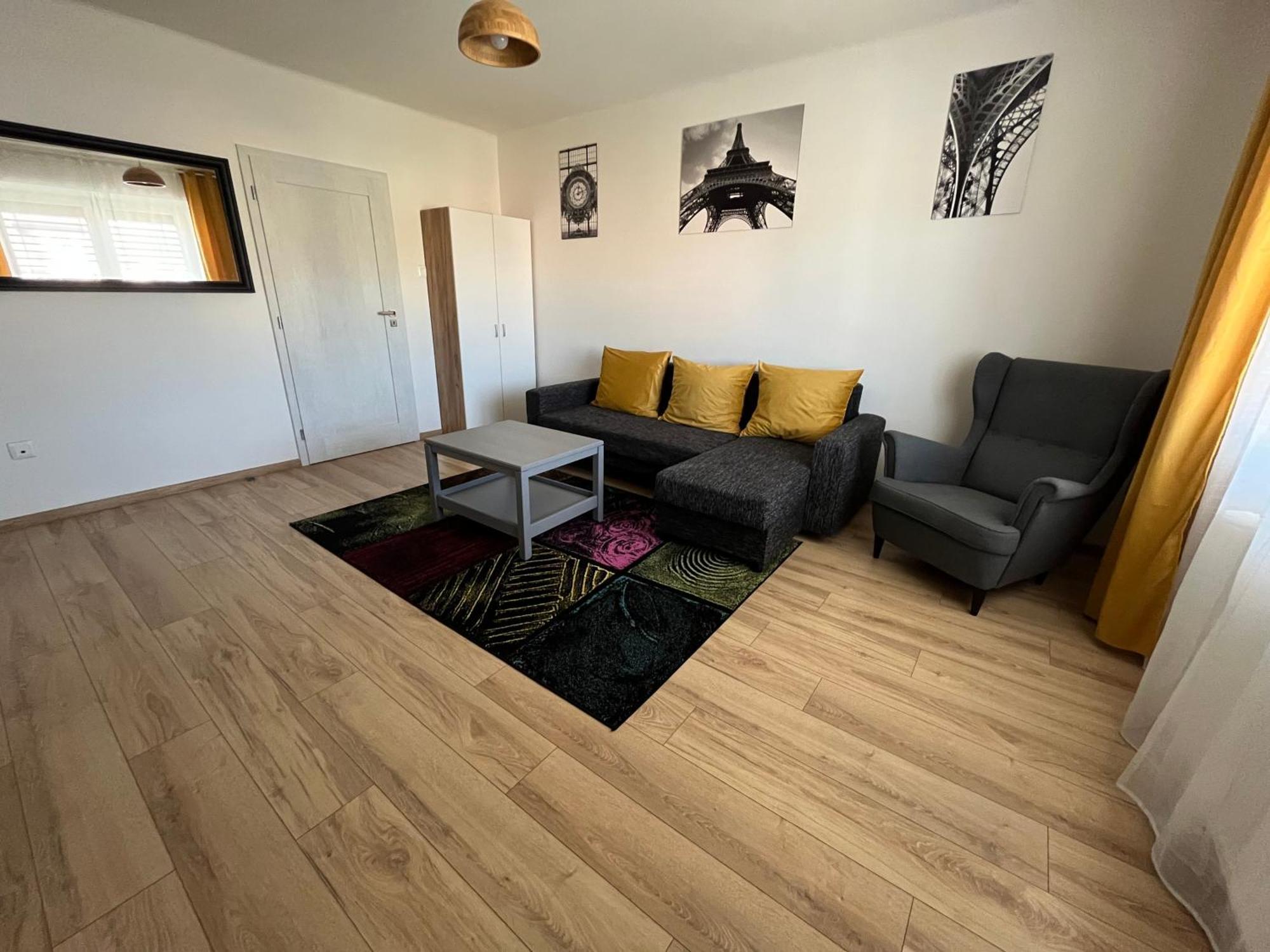 Apartments Trencin Luaran gambar